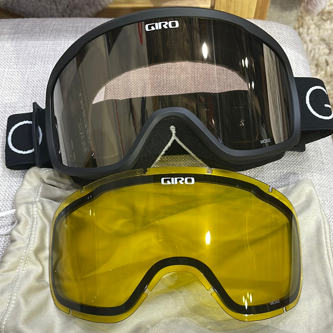 Snow Goggles MOXIE GIRO Black Core Light Amber Gold + Yellow (2X LENSE)