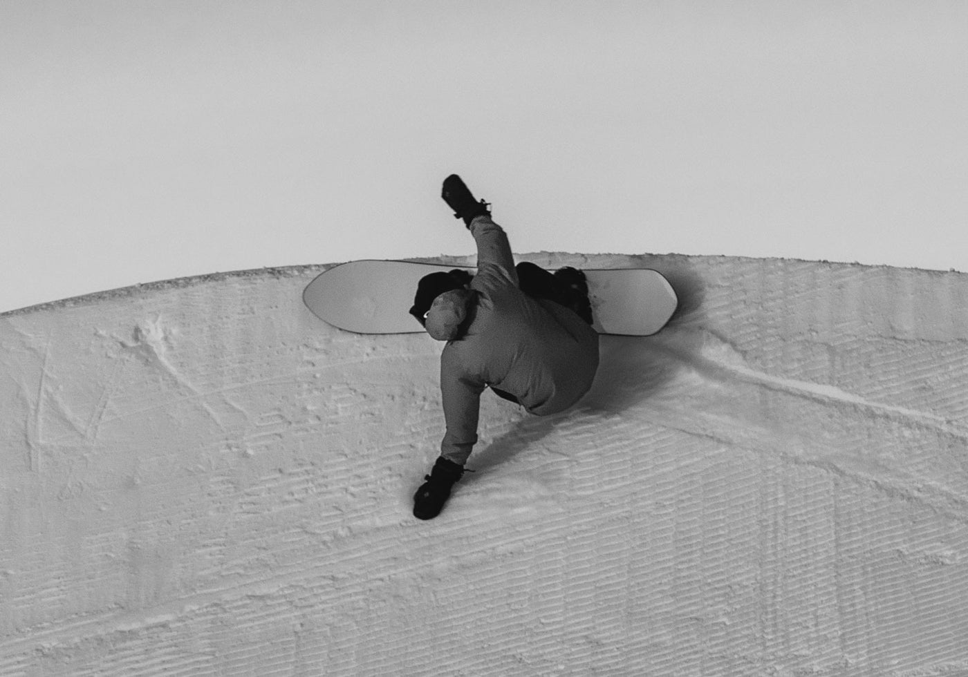 Snowboard KORUA PIN TONIC 2024