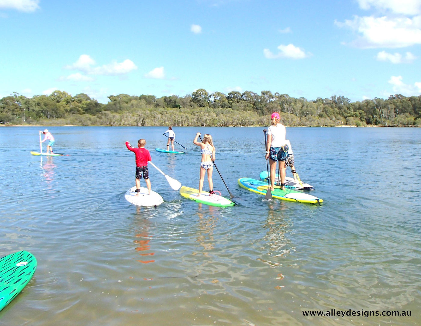 Hire a SUP $10 a Hour - Alleydesigns  Pty Ltd                                             ABN: 44165571264