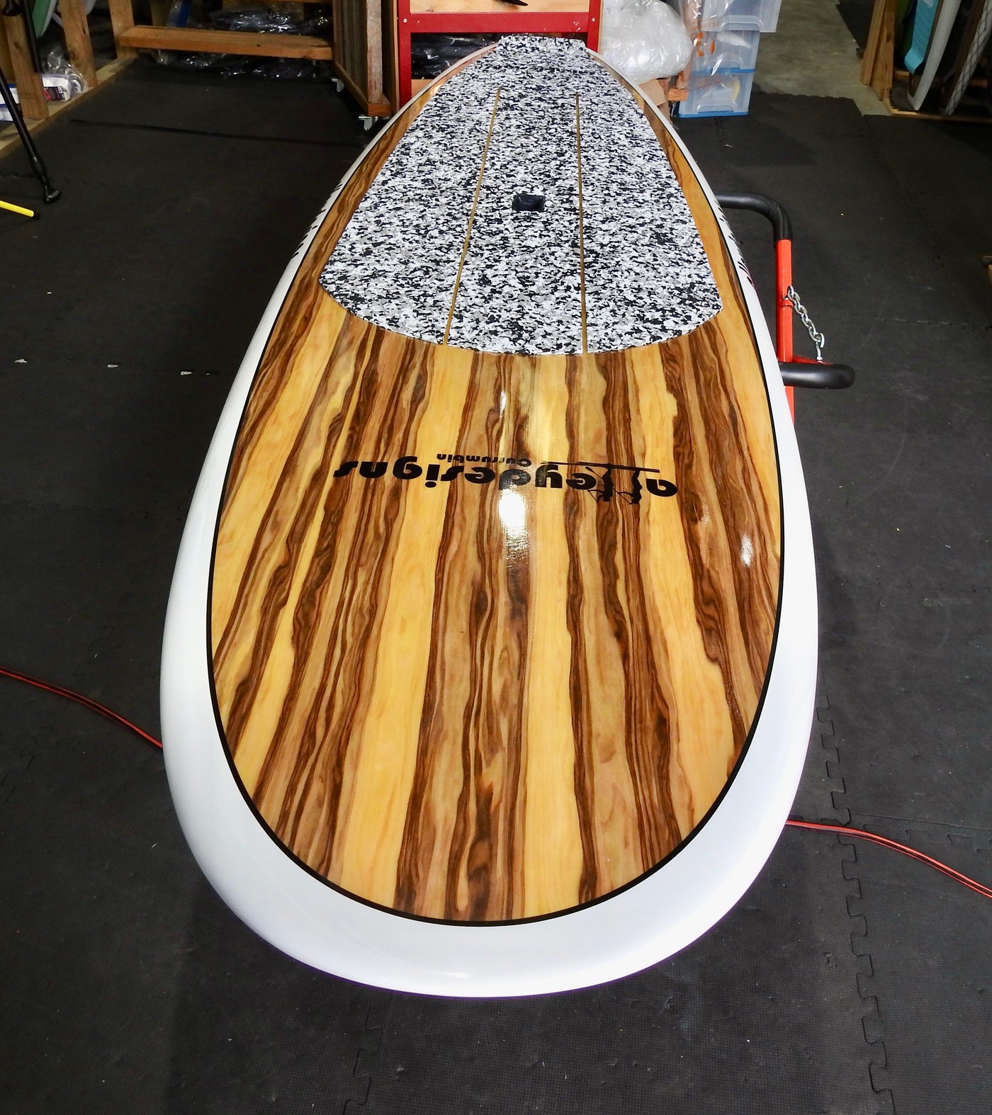10' x 32" Timber Classic White  Alleydesigns SUP 9/10KG - Alleydesigns  Pty Ltd                                             ABN: 44165571264