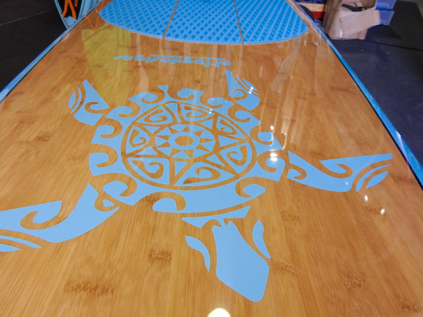 10'6" x 32" Bamboo Classic & Teal Turtle Alleydesigns SUP 11KG - Alleydesigns  Pty Ltd                                             ABN: 44165571264