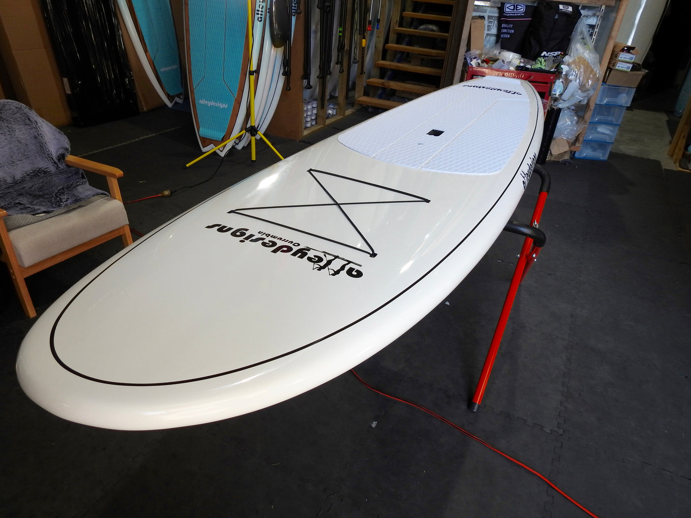 11’6” x 33” White Alleydesigns Family SUP 240L - Alleydesigns  Pty Ltd                                             ABN: 44165571264
