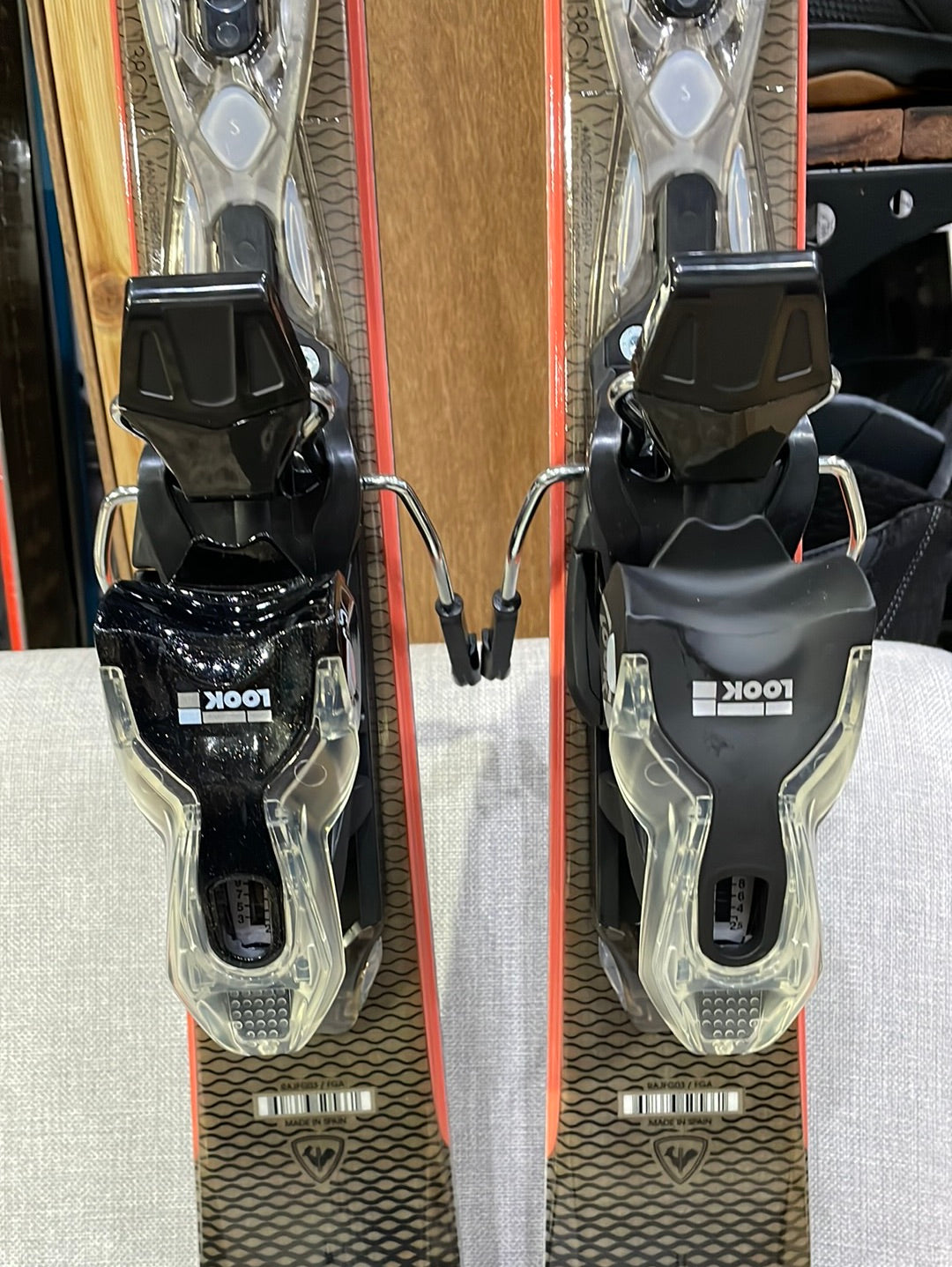 Skis Rossignol All Mountain Skis Experience 76 CI  Bindings