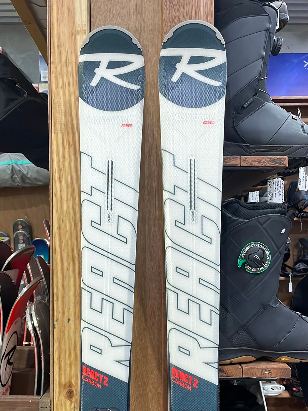 Skis Rossignol On Piste Skis React R2 Carbon 170cm - Bindings